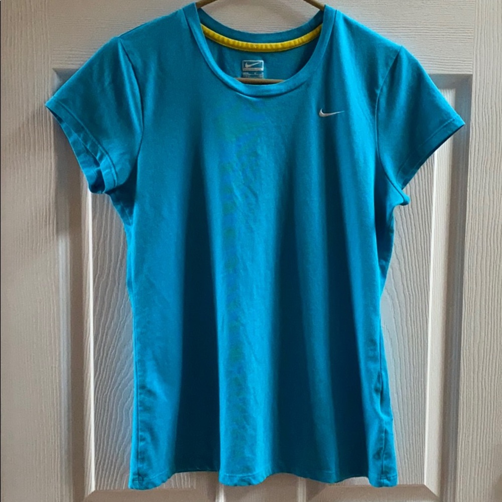 Nike Performance Top Blue Size M
